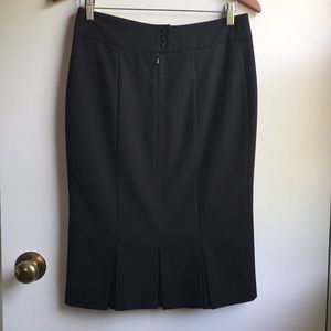H&M Black Pencil Skirt with Fluting in Back Classic Sexy Pin up Retro size 6